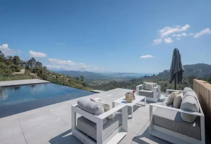 Belle-vue Fréjus